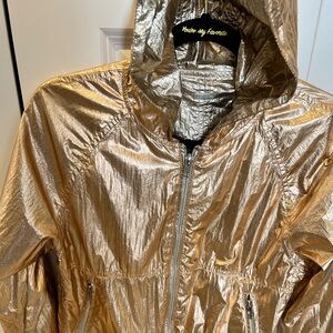 Reversible hooded jacket